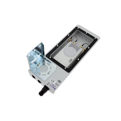 Антенна секторная Cyberbajt, 4.9-6.1 ГГц, 17dBi, 90° BOX, двухполяризационная